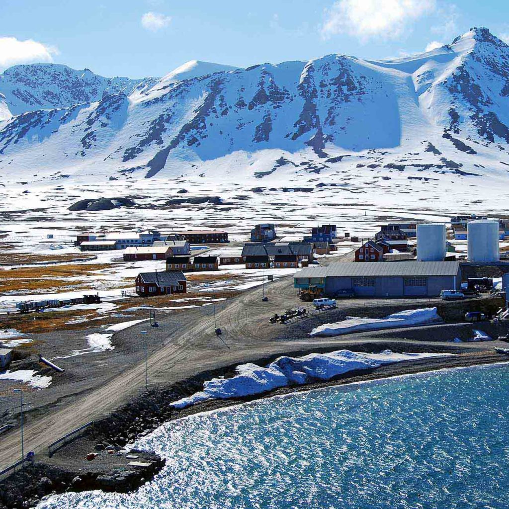 Découverte de la ville de Ny Alesund et de sa station Scientifique au Groenland