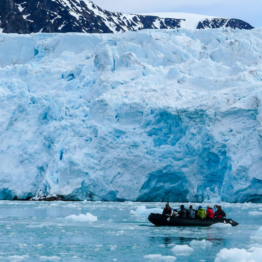 Zodiac glacier Smeerenburg