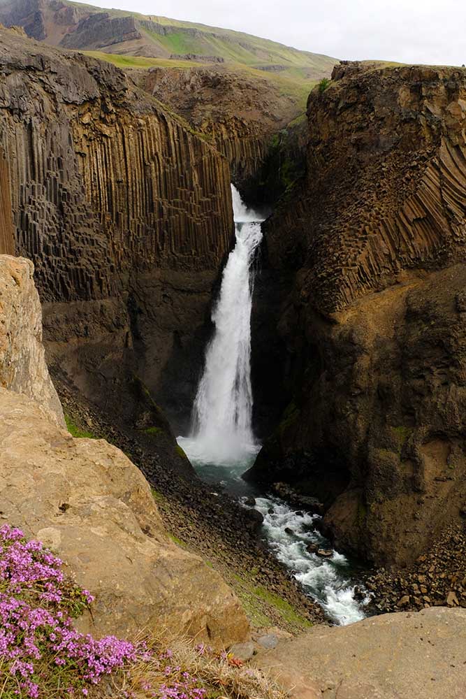 Cascade Islande