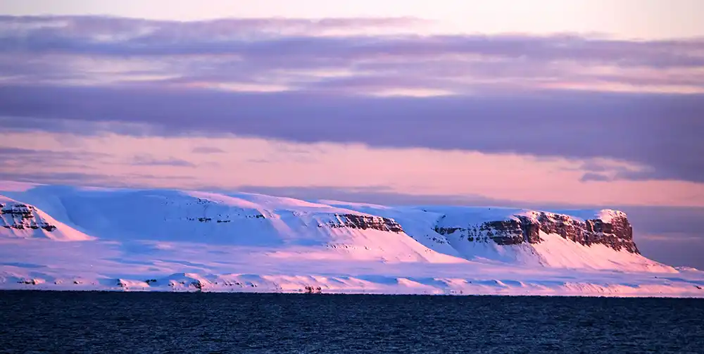 Baie de la Croix lumières du soir Spitzberg